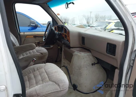 1996 Ford Econoline E150 Van from USA, damaged, VIN 1FDEE14H4THB41832